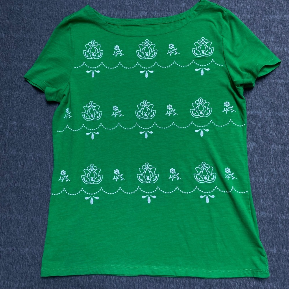 Rebecca Malone Green Floral Embroidered Short Sleeve Slub Tee Shirt Large Blouse